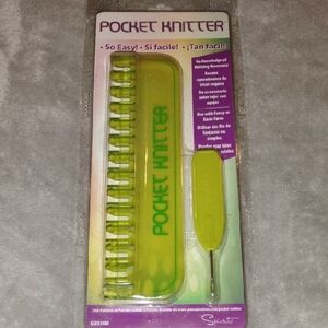 Pocket Knitter Knitting Tool - Green